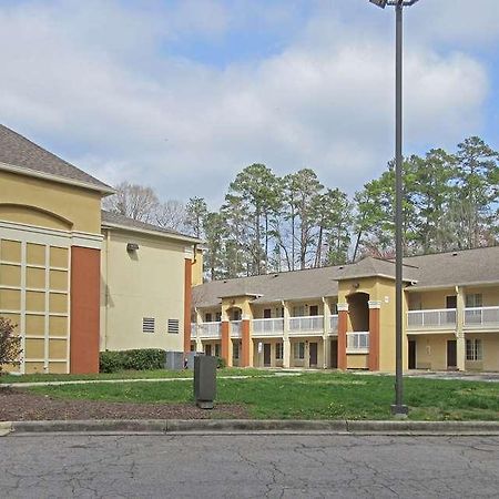 Suburban Studios Raleigh - Crabtree Valley Eksteriør billede