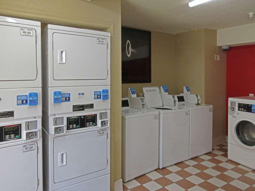 Suburban Studios Raleigh - Crabtree Valley Faciliteter billede
